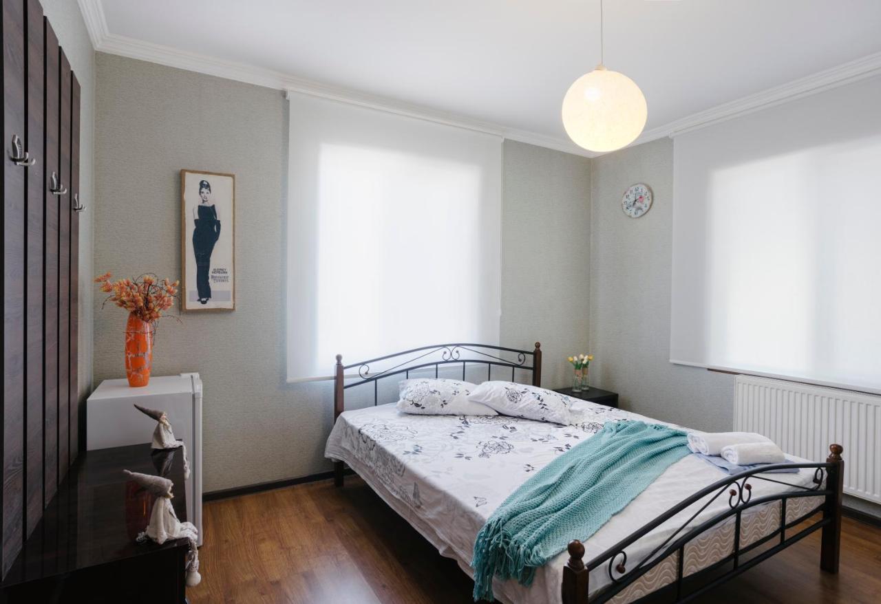 Marcos Hotel Tiflis Dış mekan fotoğraf