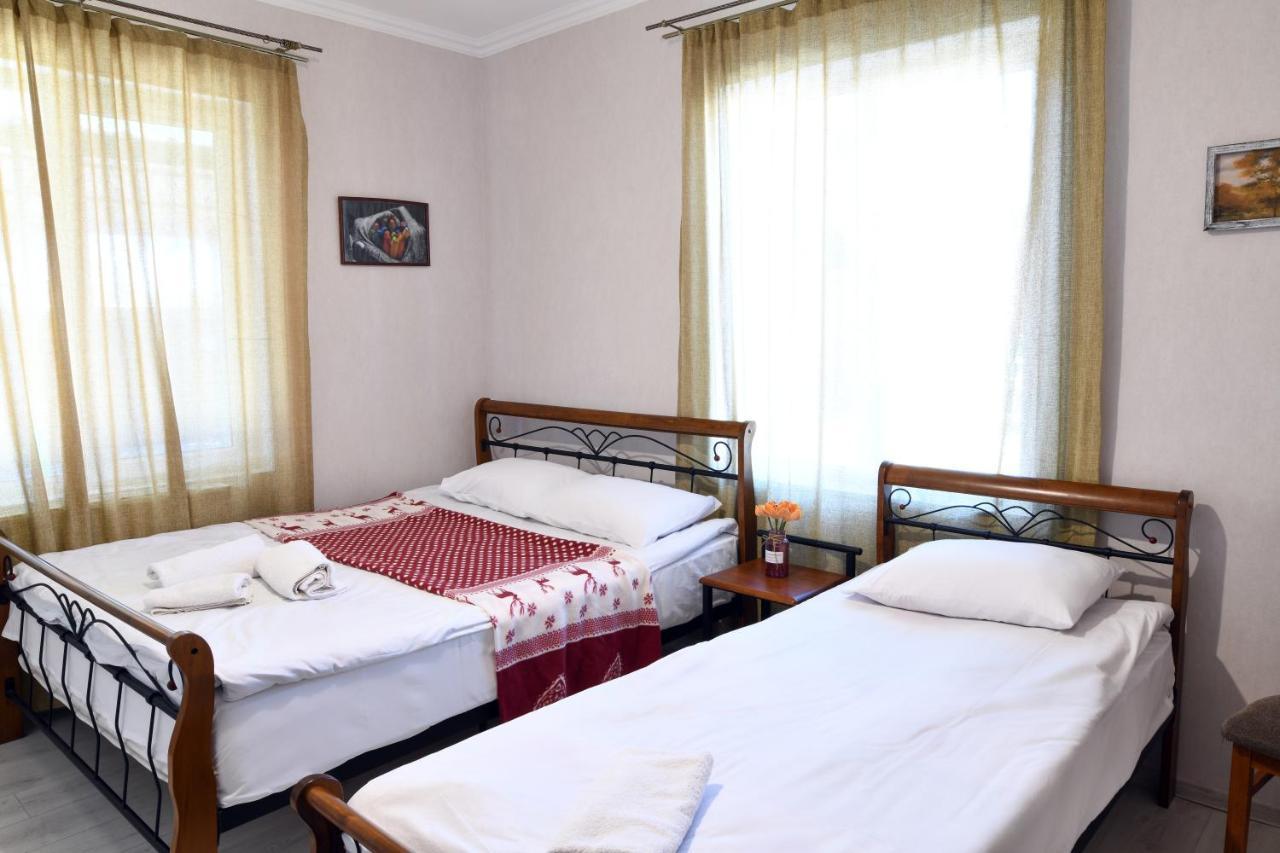 Marcos Hotel Tiflis Dış mekan fotoğraf