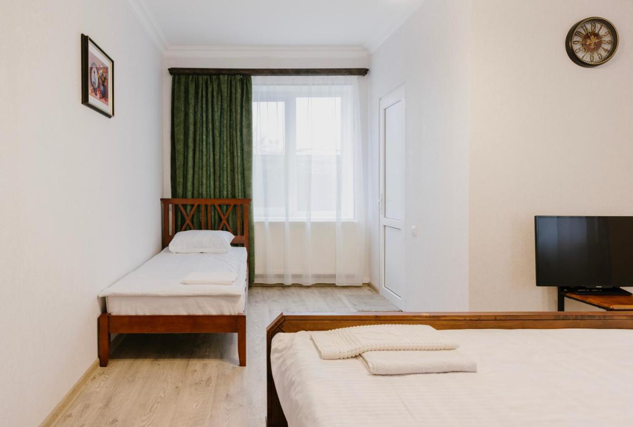 Marcos Hotel Tiflis Dış mekan fotoğraf
