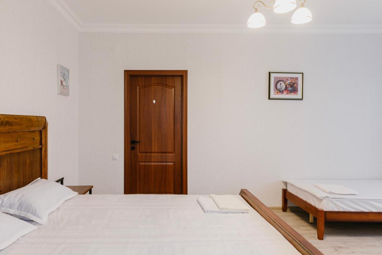Marcos Hotel Tiflis Dış mekan fotoğraf