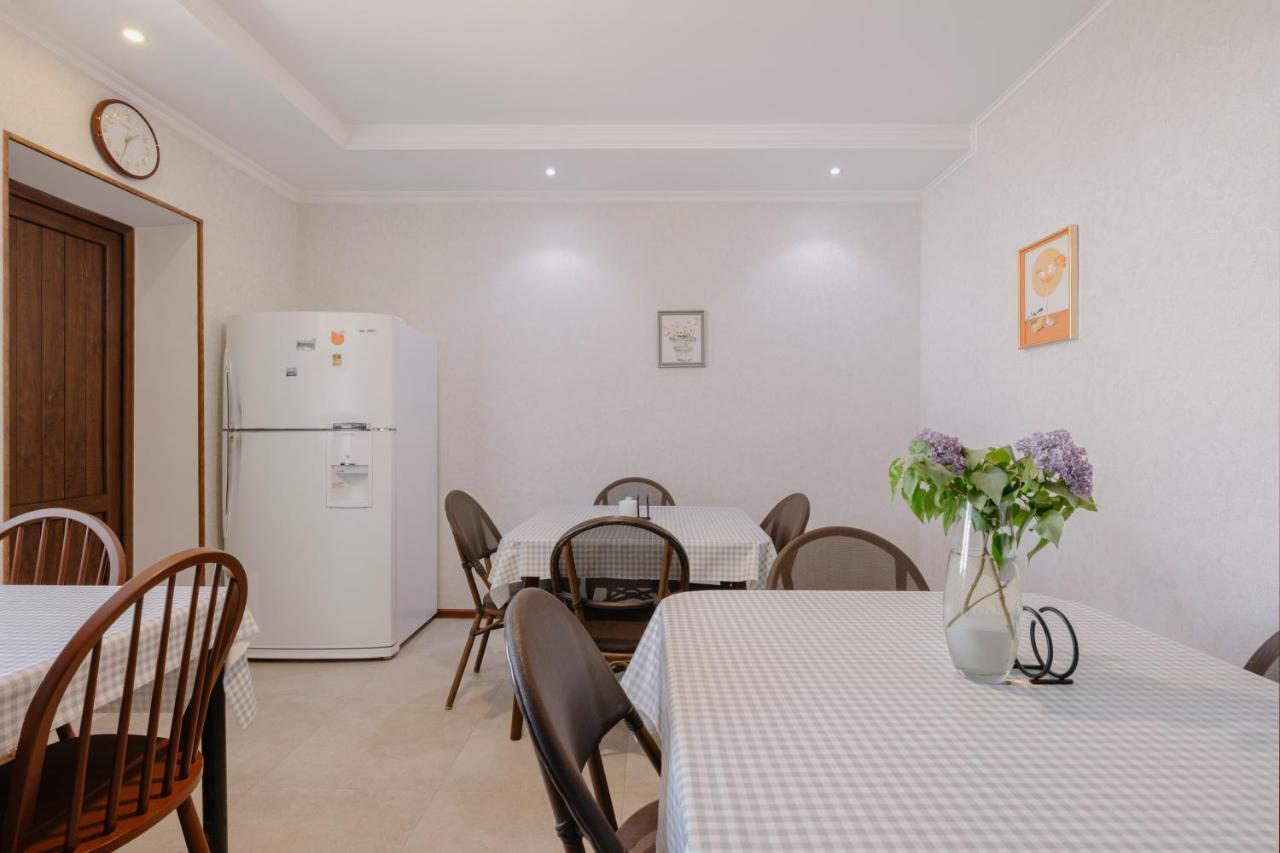Marcos Hotel Tiflis Dış mekan fotoğraf