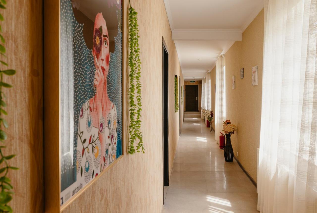 Marcos Hotel Tiflis Dış mekan fotoğraf