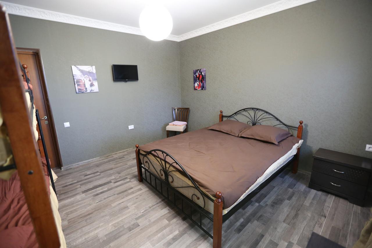 Marcos Hotel Tiflis Dış mekan fotoğraf